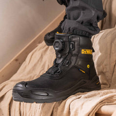 Lander Black